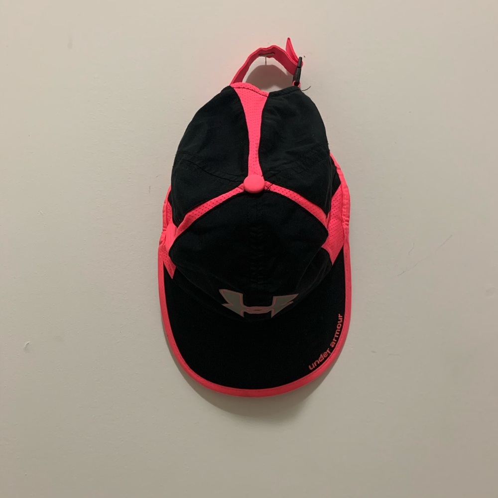 Under armor hat